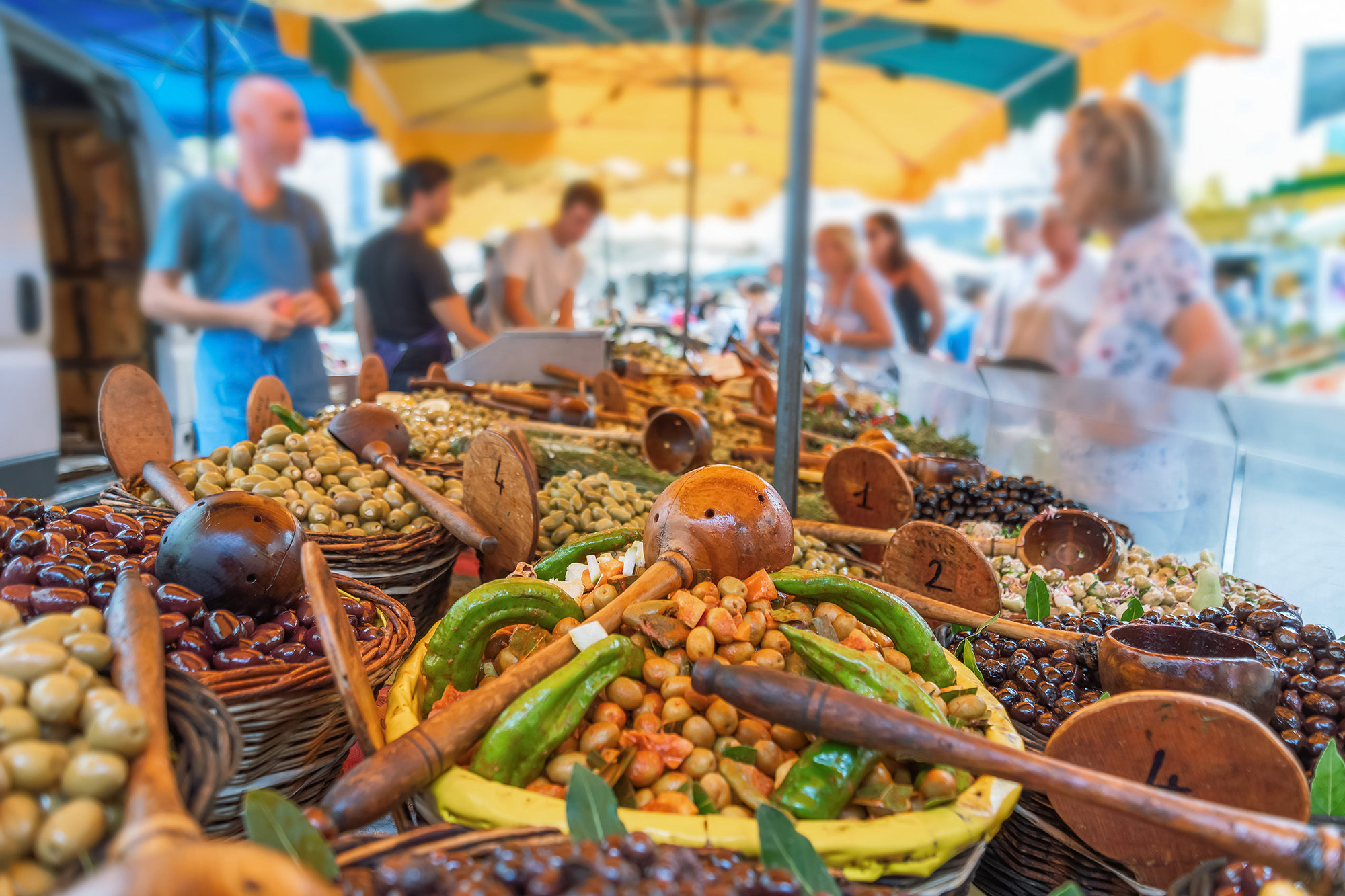 decouvrir les marches de la ville