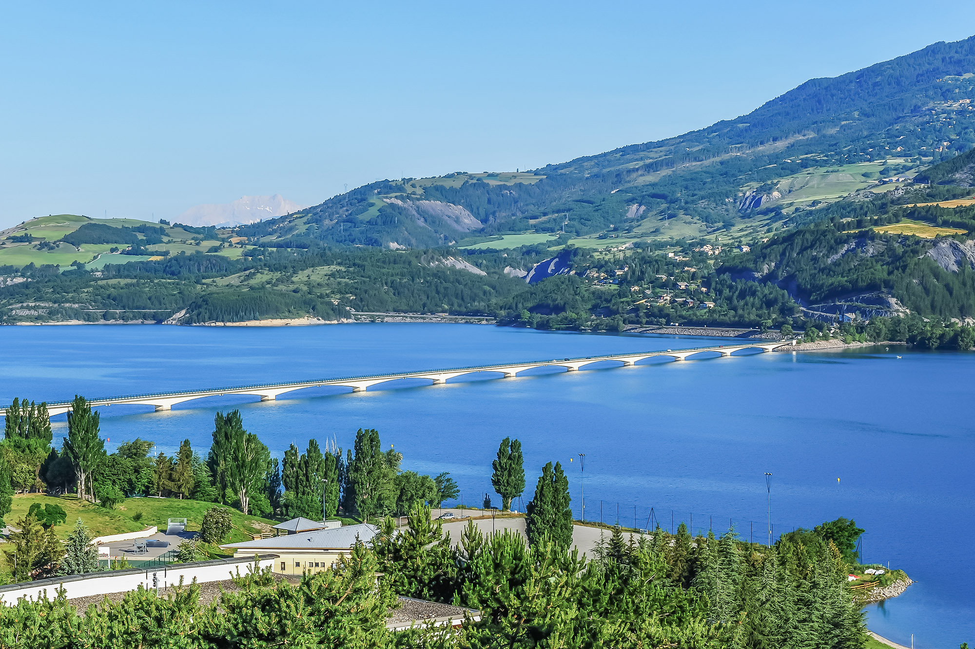 pont village de savines