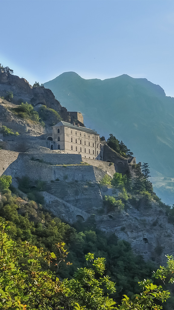 visiter le fort de tournoux en ubaye